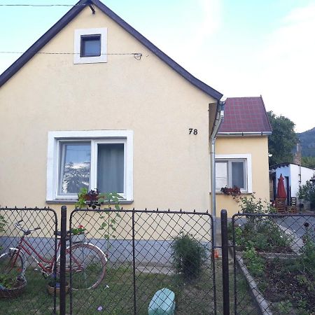 Kucko Apartman Badacsonytordemic Exterior photo